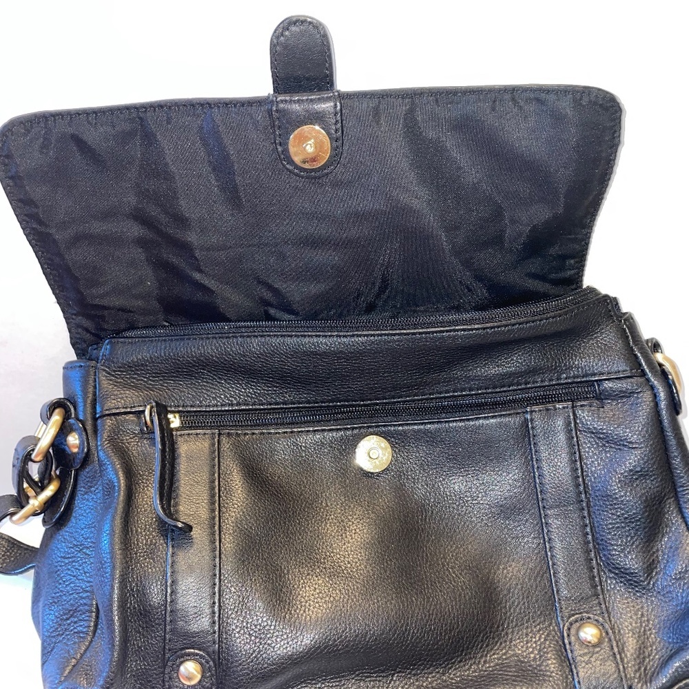 Giani Bernini Shoulder Tote - Picture 3 of 5
